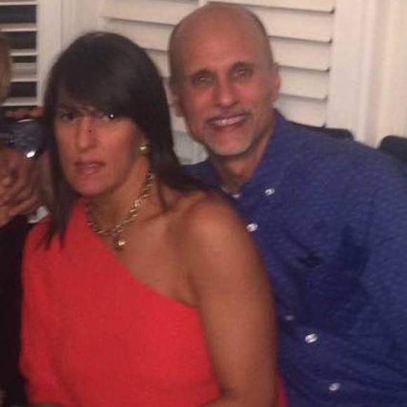 Meet your Posher, Claudia - Picture 1 of 1